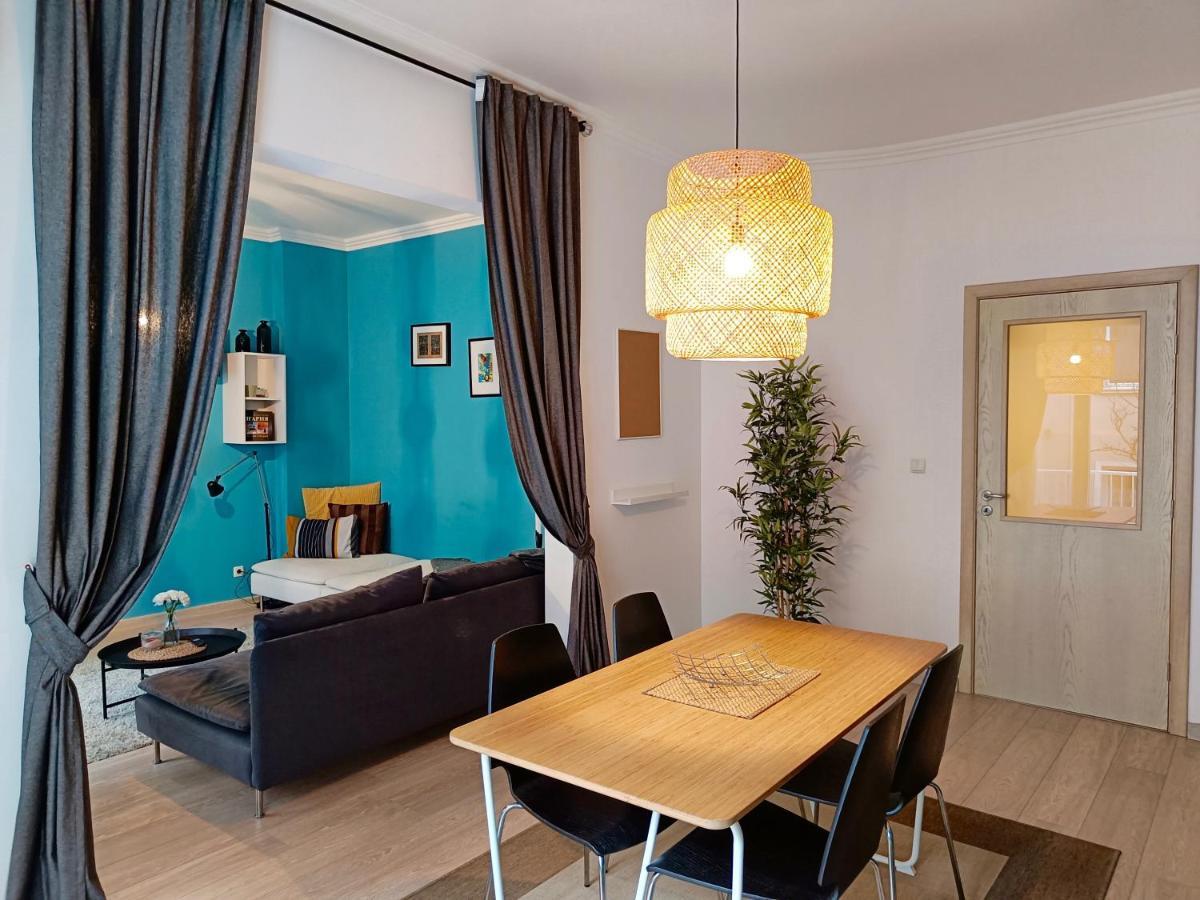 Newly Refurbished Apartment In The City Center Sofia Zewnętrze zdjęcie