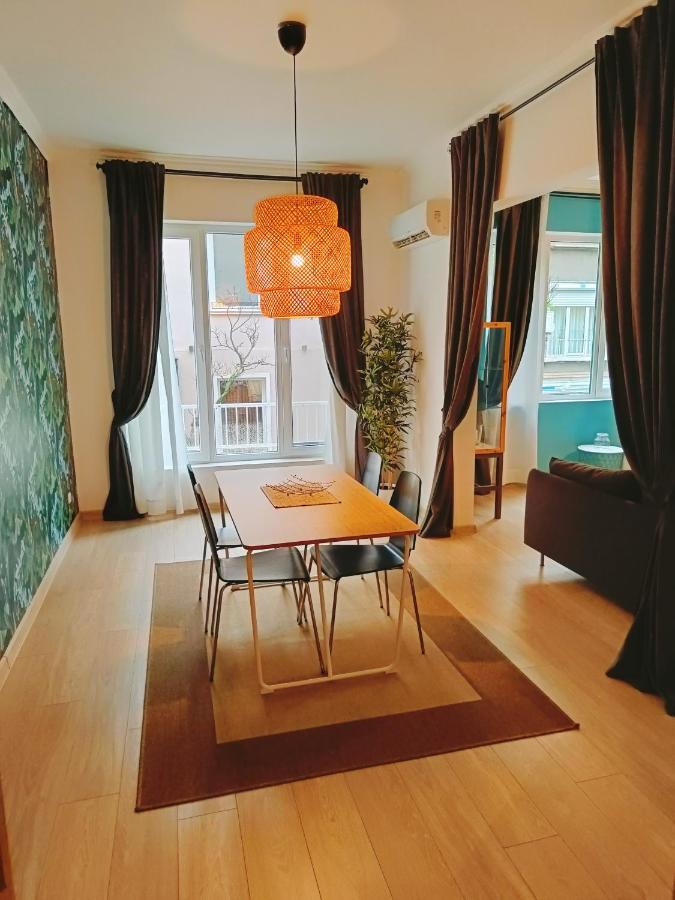 Newly Refurbished Apartment In The City Center Sofia Zewnętrze zdjęcie