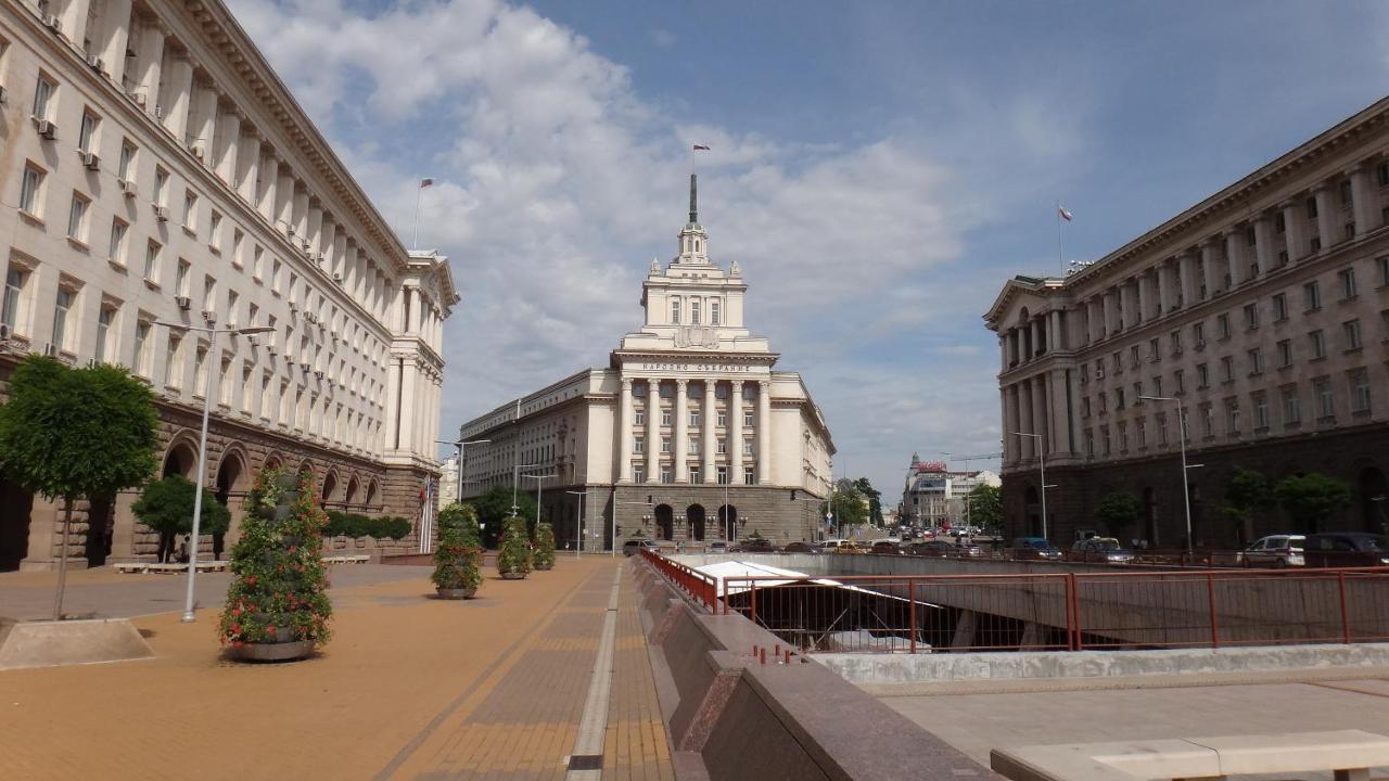 Newly Refurbished Apartment In The City Center Sofia Zewnętrze zdjęcie